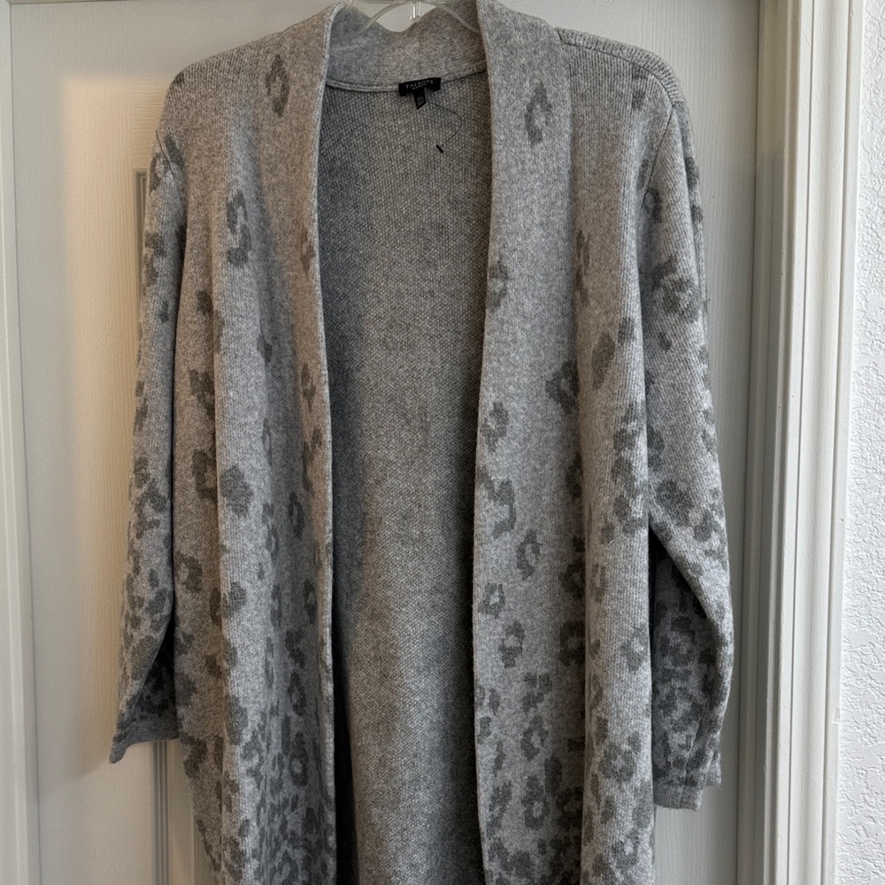 Ombré Gray Leopard Women's Open Front Cardigan NWOT